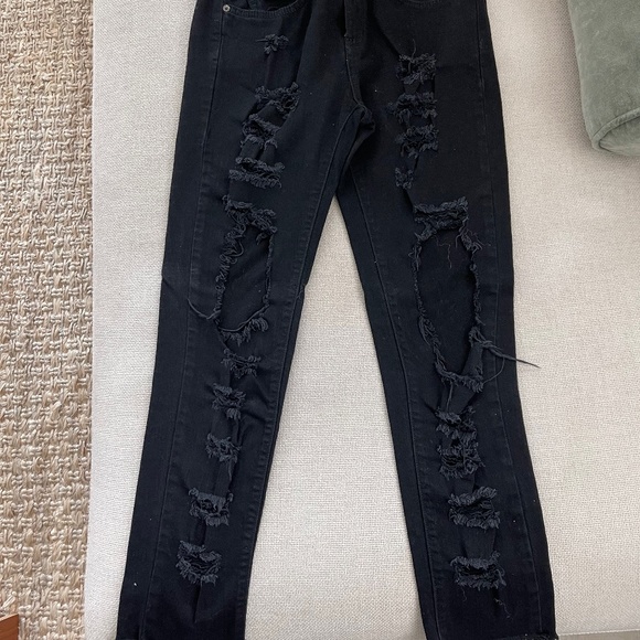 Black jeans - Picture 1 of 2